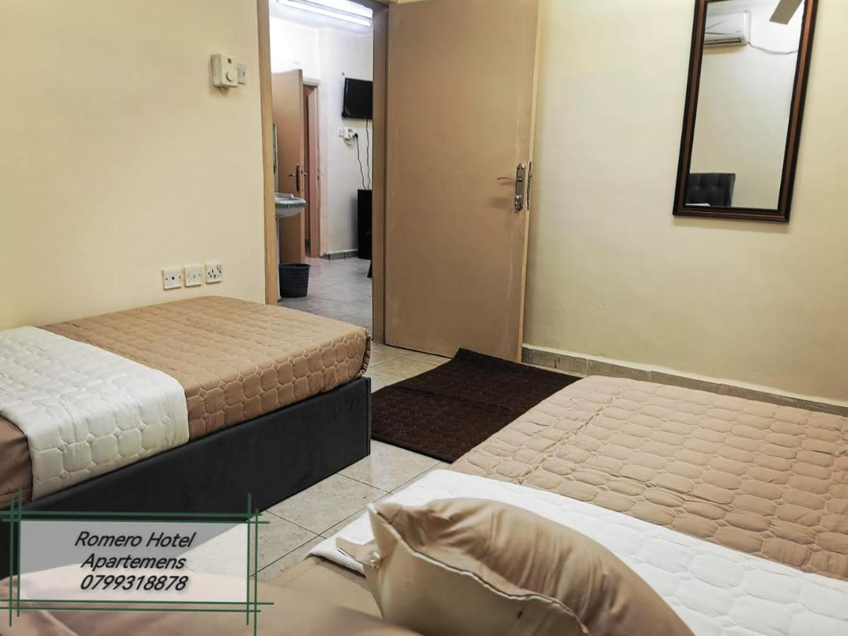 Romero Hotel Apartmens 亚喀巴 外观 照片