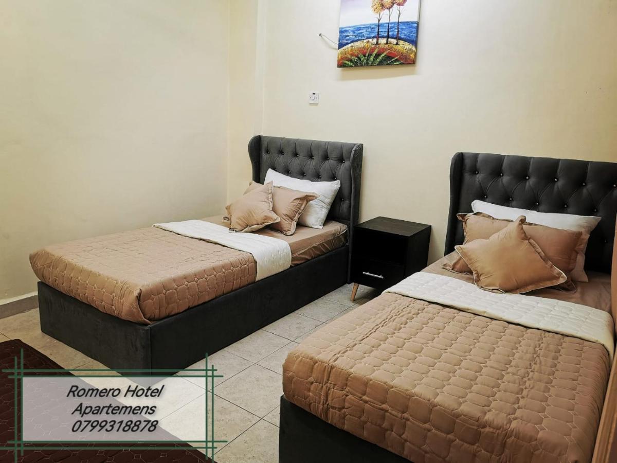 Romero Hotel Apartmens 亚喀巴 外观 照片