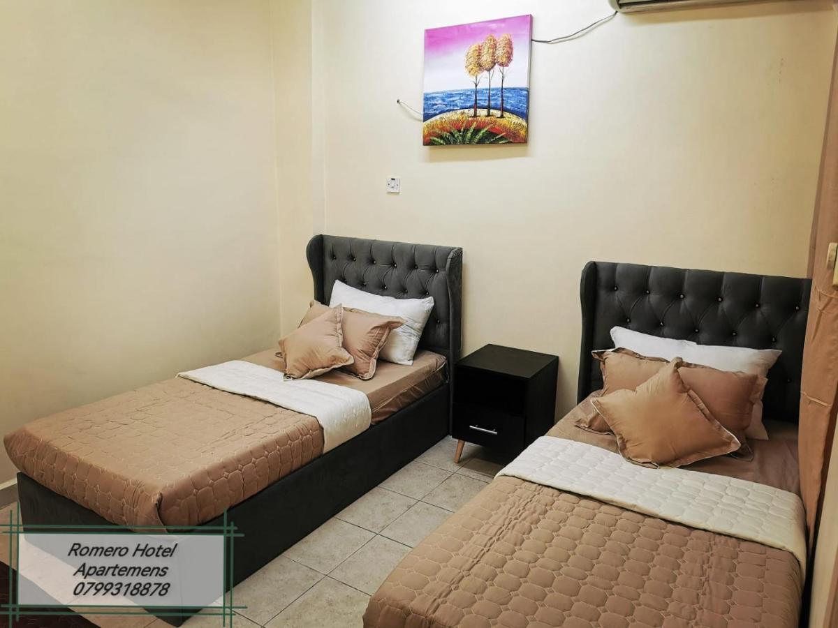 Romero Hotel Apartmens 亚喀巴 外观 照片